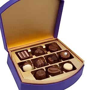 Desenli Üçköşe Çikolata Şöleni