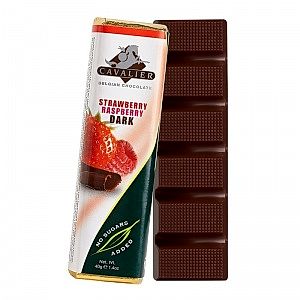 Cavalier Çilekli Bitter Çikolata